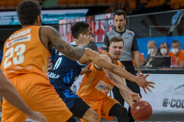 来了沉重打 来了沉重打